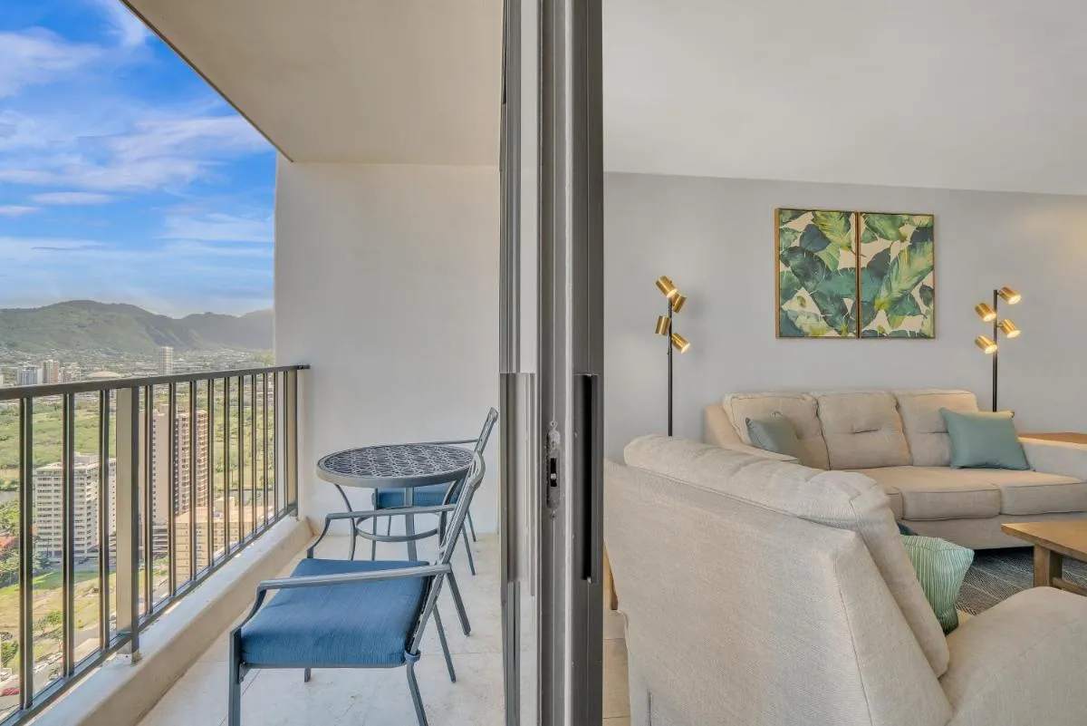 Image 5 of Beach Oasis with Ocean & City Views with FREE Parking!
