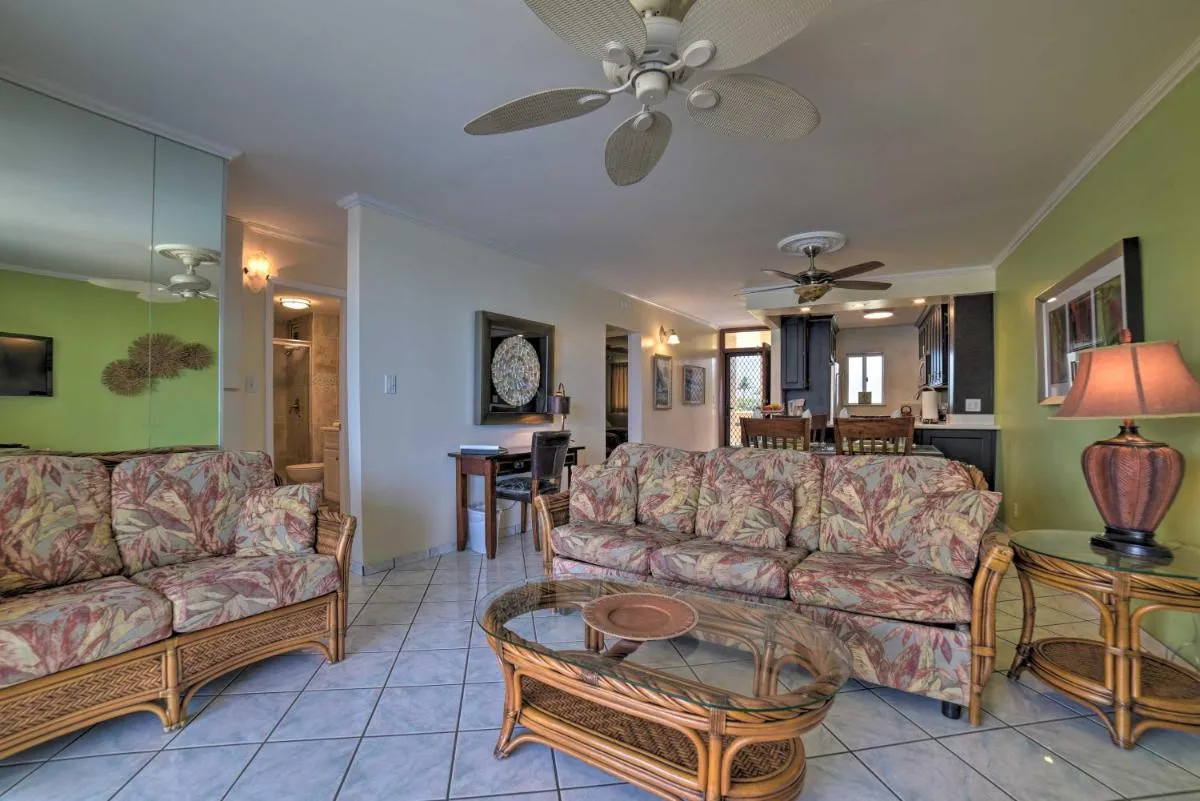 Image 4 of Beachfront Kihei Sanctuary with Lanai and Ocean Views!