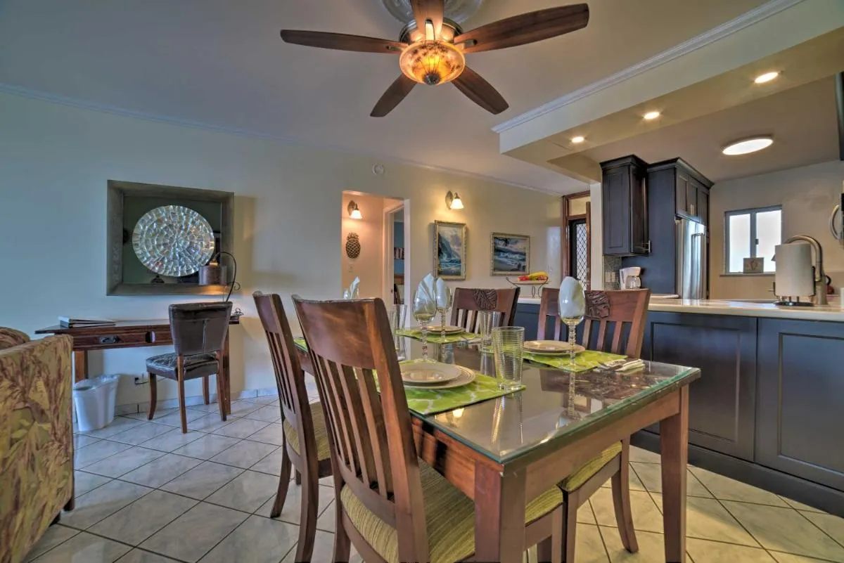 Image 6 of Beachfront Kihei Sanctuary with Lanai and Ocean Views!