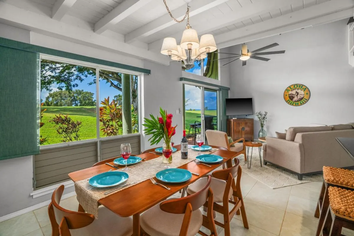 Image 3 of Beautiful 2Br 2Ba Puamana, Ocean and Mountain View, Pool
