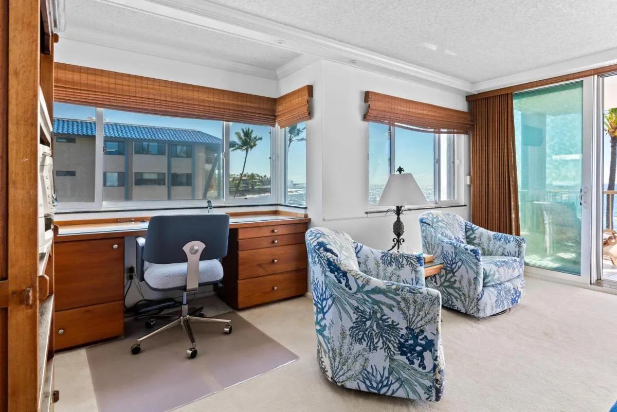 Image 4 of Big Island Kona Reef D-21 condo