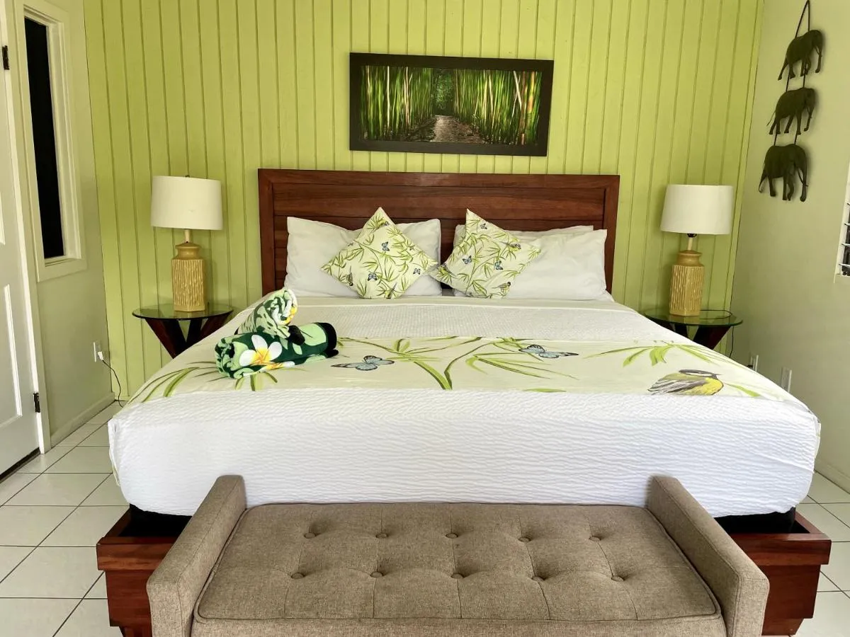 Image 3 of Big Island Retreat