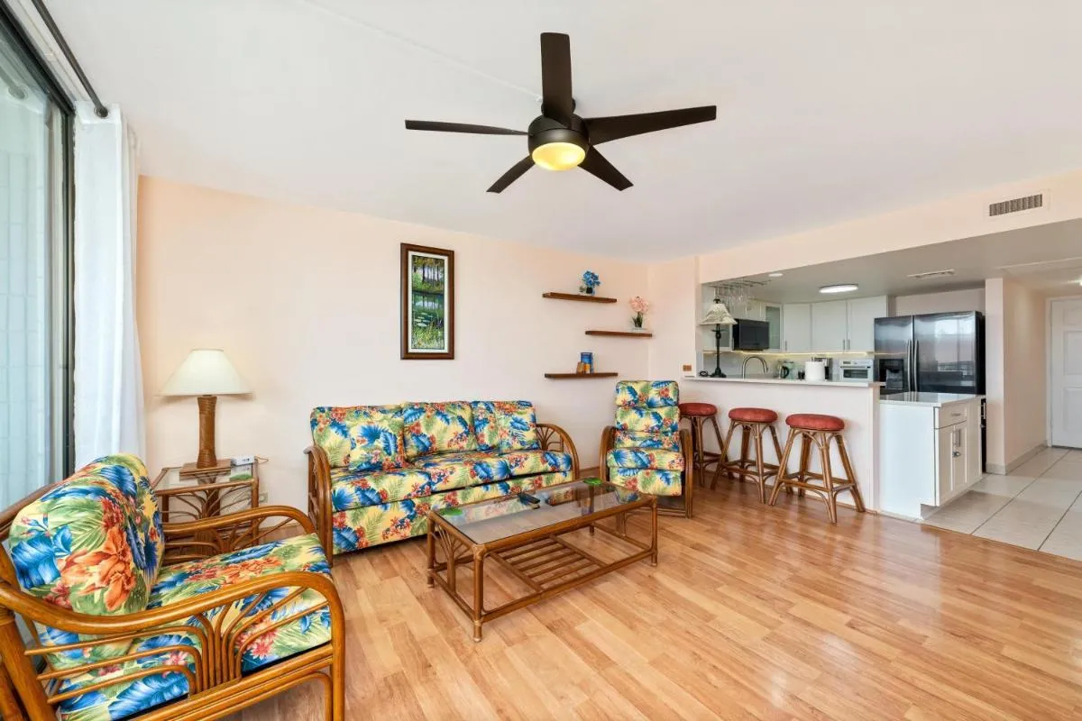 Image 2 of Big Island White Sands Village 323 condo