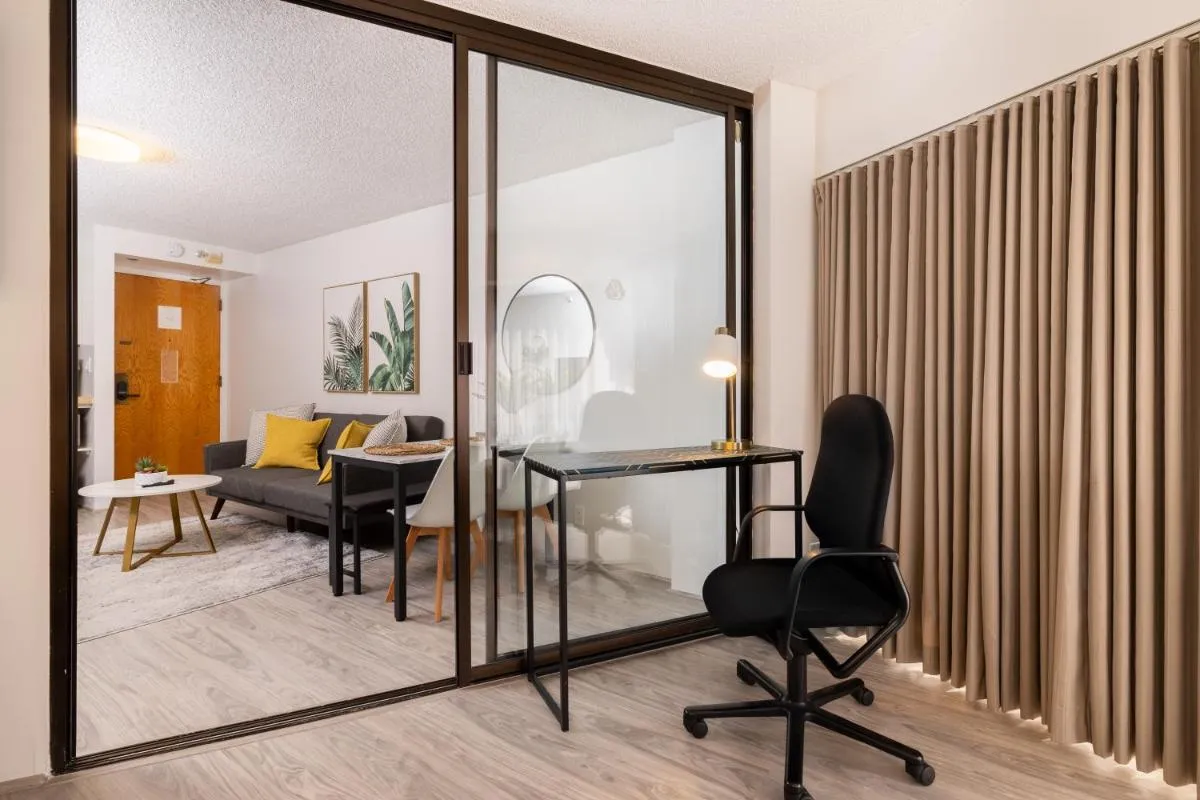 Image 2 of Bishop Suites at Executive Centre