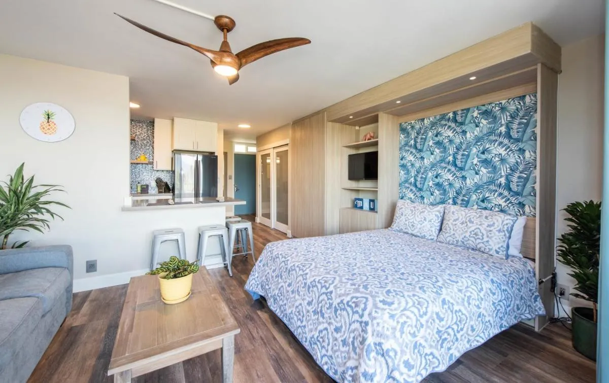 Image 6 of Boutique Oceanfront Vistas