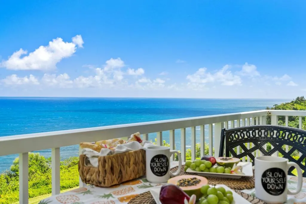 Image of Breathtaking Ocean View of Royal Waters! AK5202