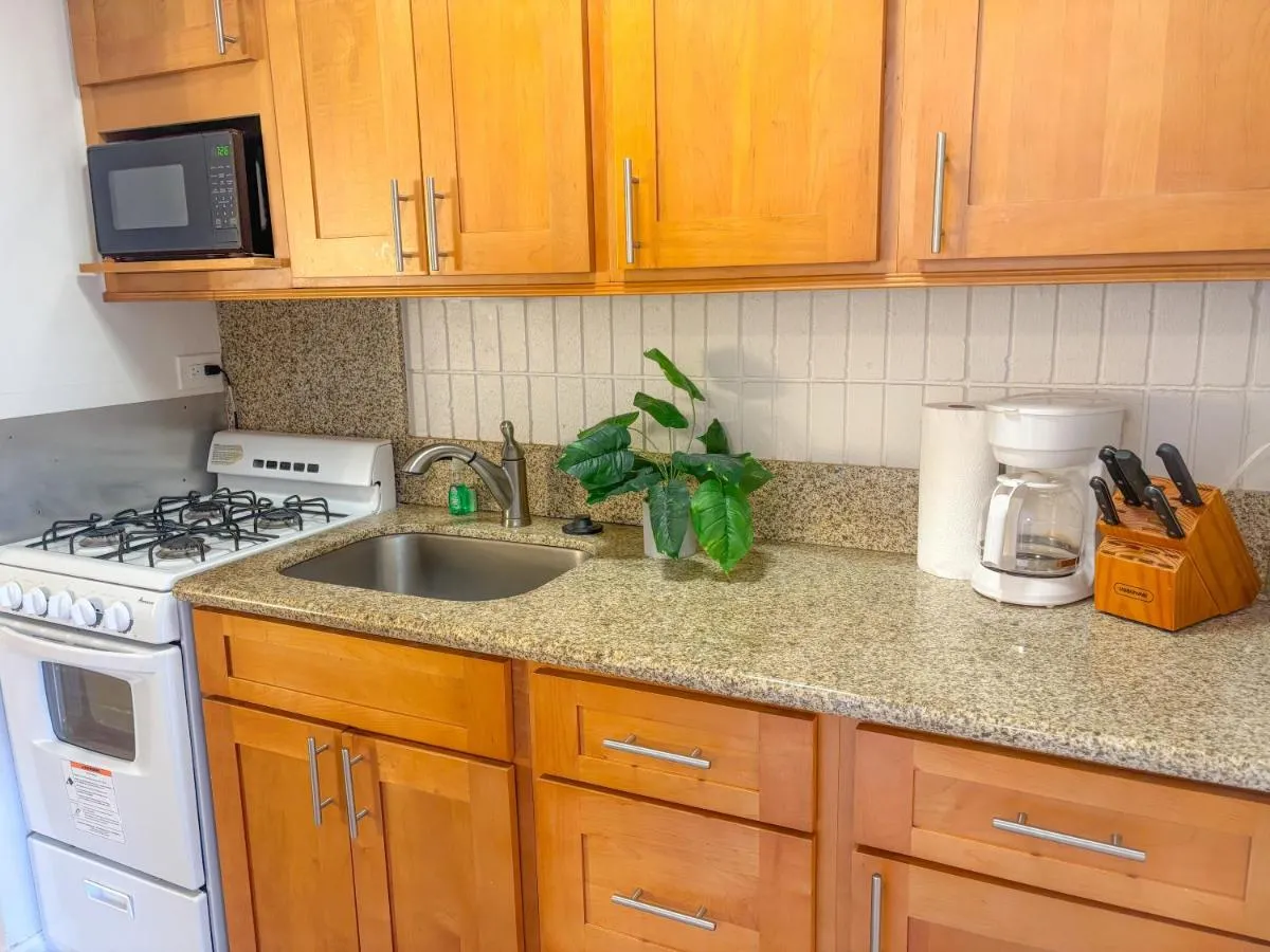 Image 5 of Bright Kalakauan Apartment condo