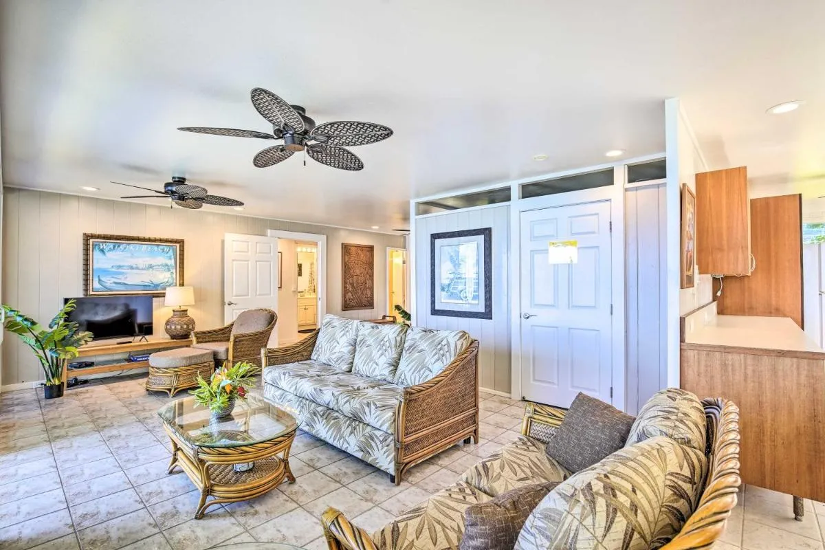 Image 5 of Bright and Airy Beach House with Oceanfront Views