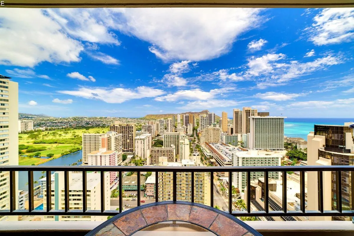 Image 2 of Central Waikiki Luxury Penthouse