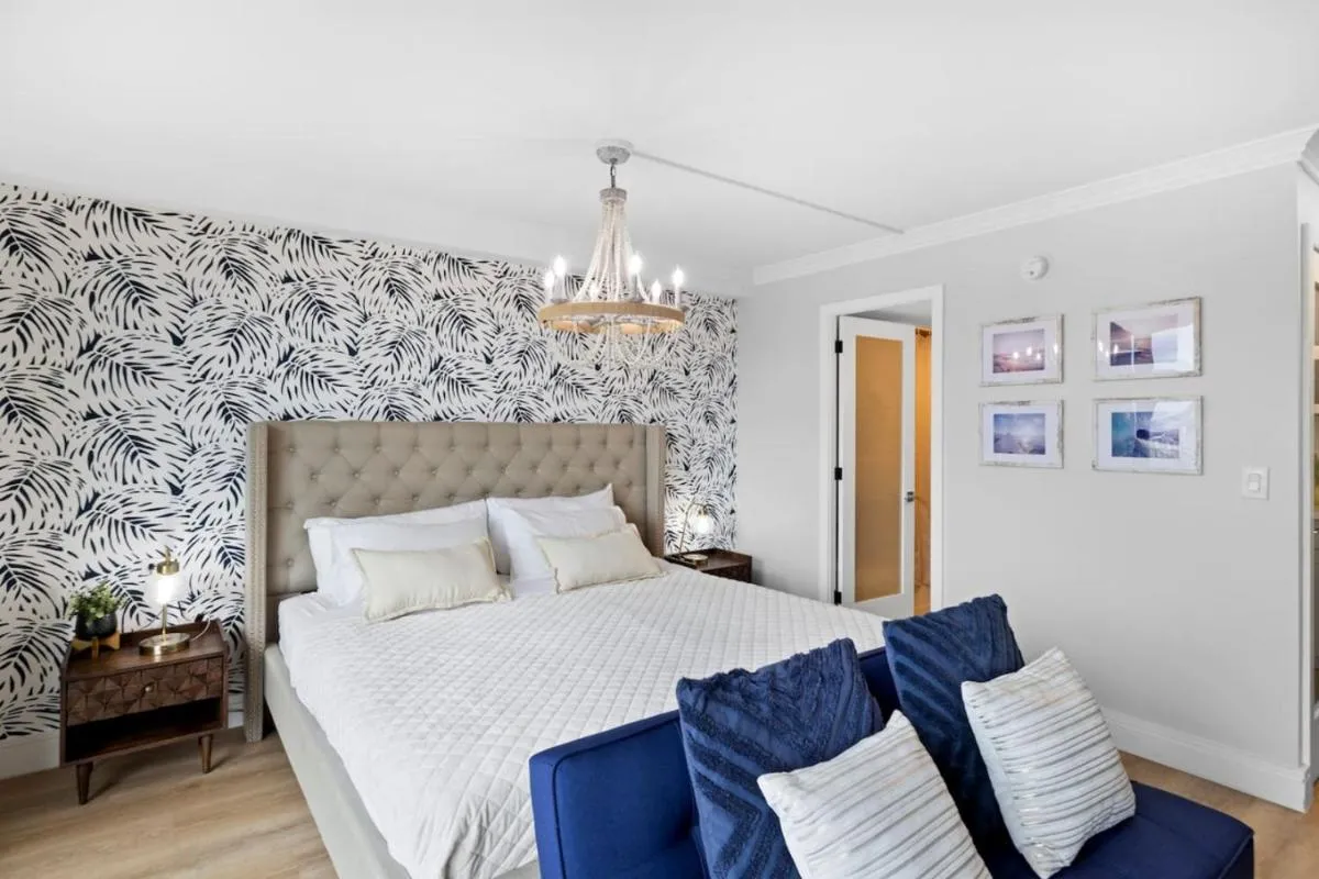 Image 1 of Chic boutique hotel and upgraded RG