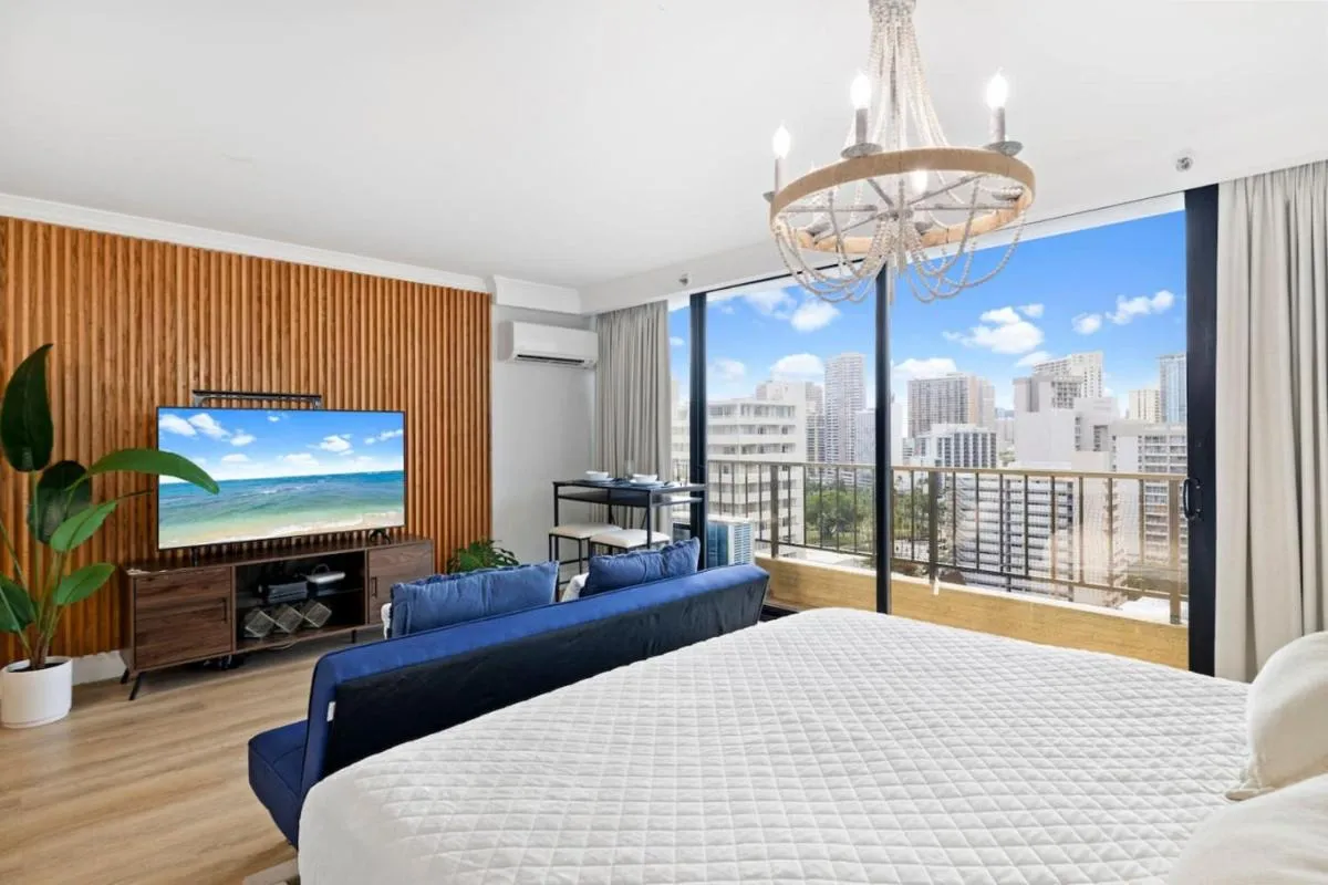 Image 3 of Chic boutique hotel and upgraded RG