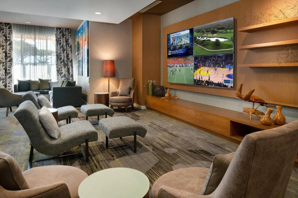 Image 4 of Courtyard by Marriott Maui Kahului Airport