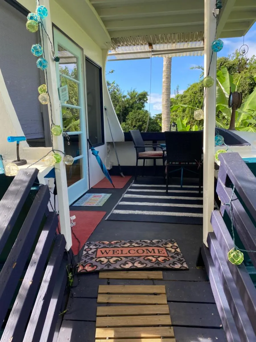 Image 1 of Cozy jungle boat hideaway with stunning ocean view