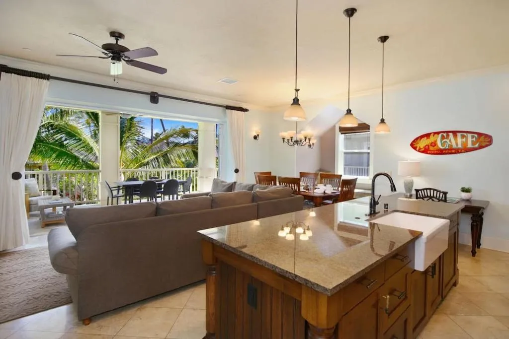 Image of D211 Second Floor 3-bedroom Poolside Lanai
