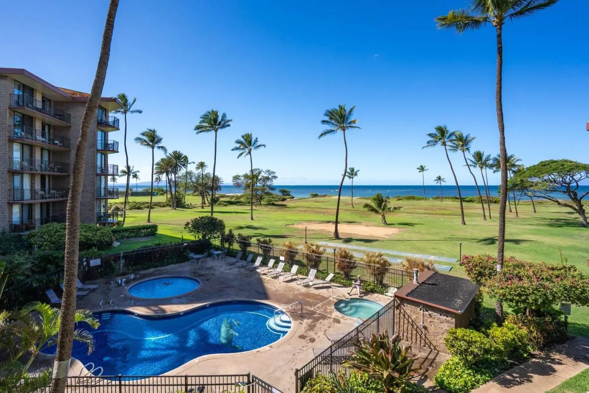 Image 2 of Deluxe Oceanside Resort Vistas