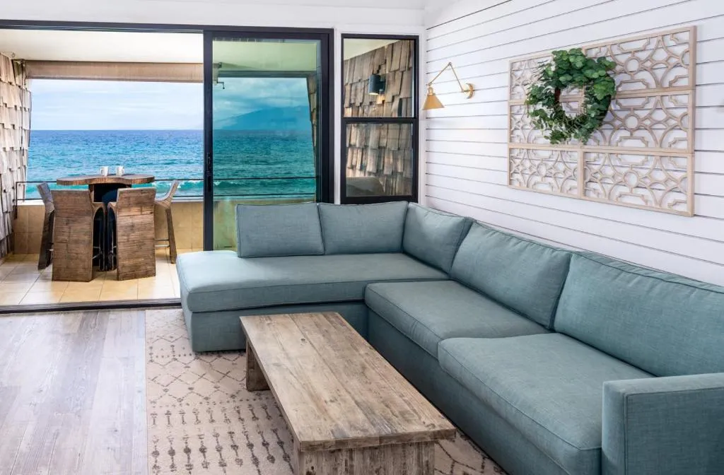 Image of Direct Oceanfront Views Modern Penthouse in Paradise
