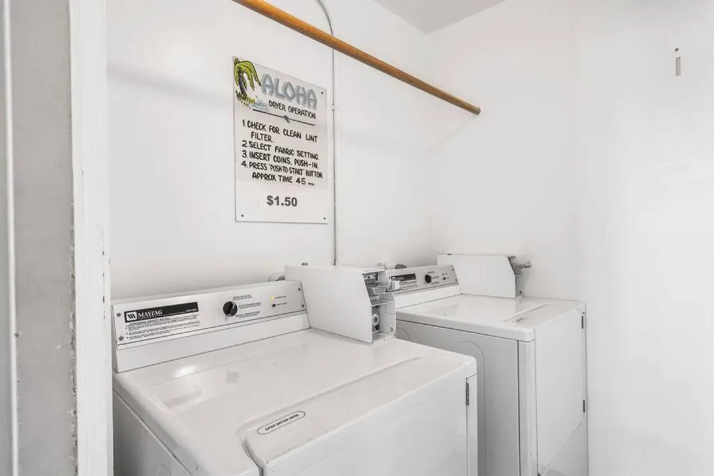 Image 2 of Dreamy True Oceanfront Condo – Hale Kona Kai 307 by Casago Kona