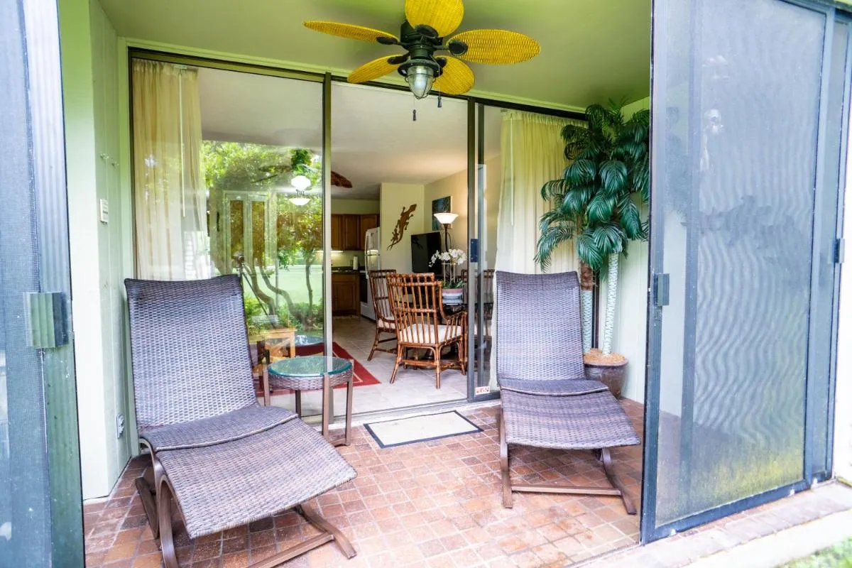 Image 1 of Elegant Turtle Bay Condo