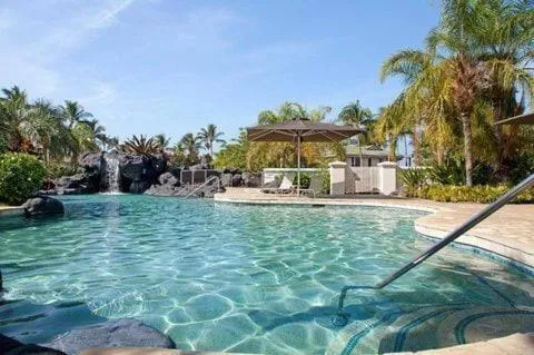 Image 1 of Elegant Villa Just 10-Minute Walk To Beaches!