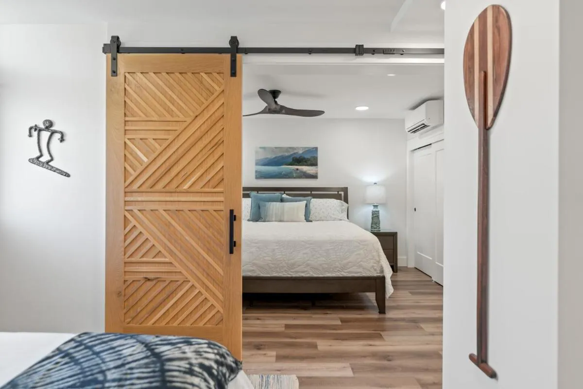 Image 6 of Fully Remodeled Ocean Front Comfort HKOK316