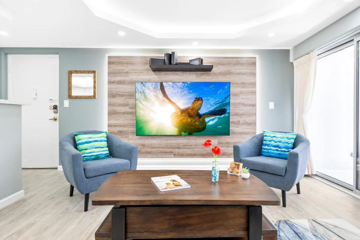 Image 6 of Fully Renovated 2BR and 2BA Near Waikiki Beach with Parking