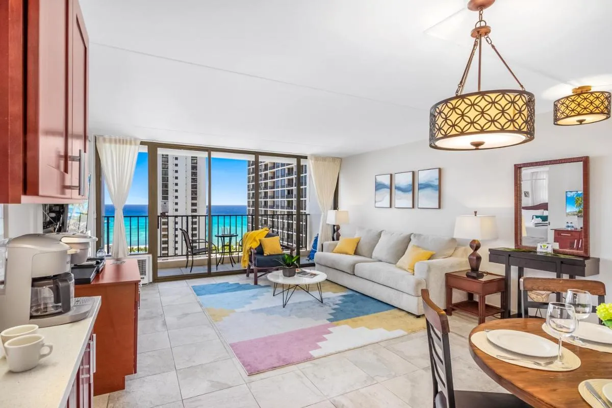 Image 5 of Great Ocean & Diamond Head View Near Waikiki Beach