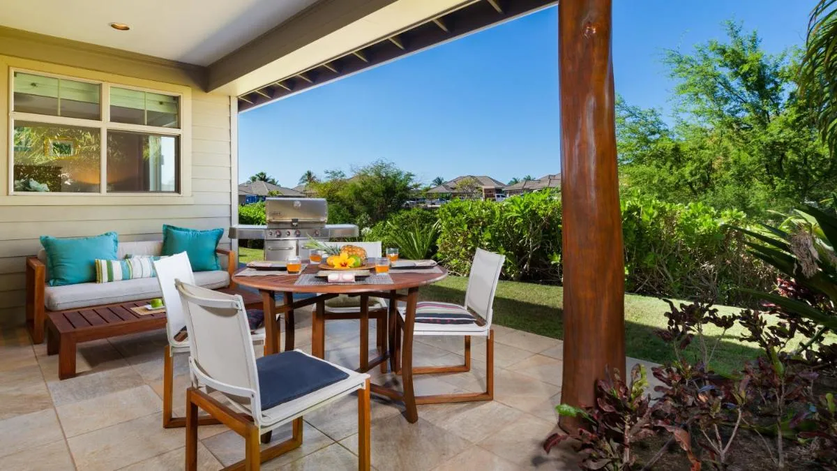 Image 6 of HAWAIIAN DREAM Relaxing KaMilo 3BR Home with Private Beach Club