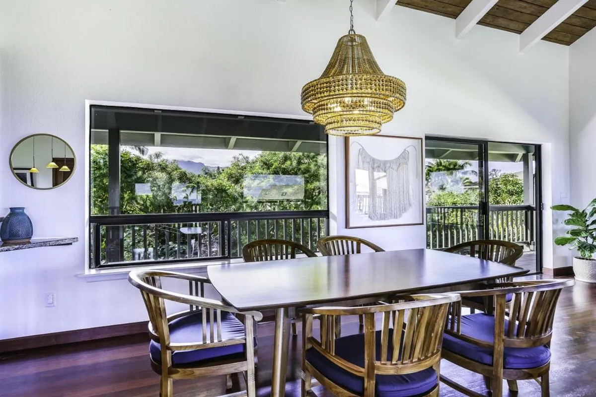 Image 6 of Hale Kaweonui home