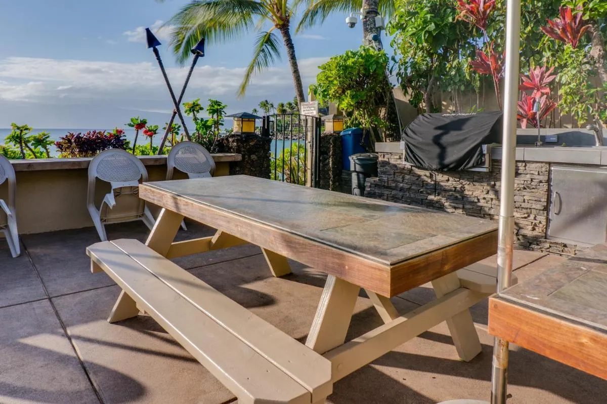 Image 2 of Hale Napili