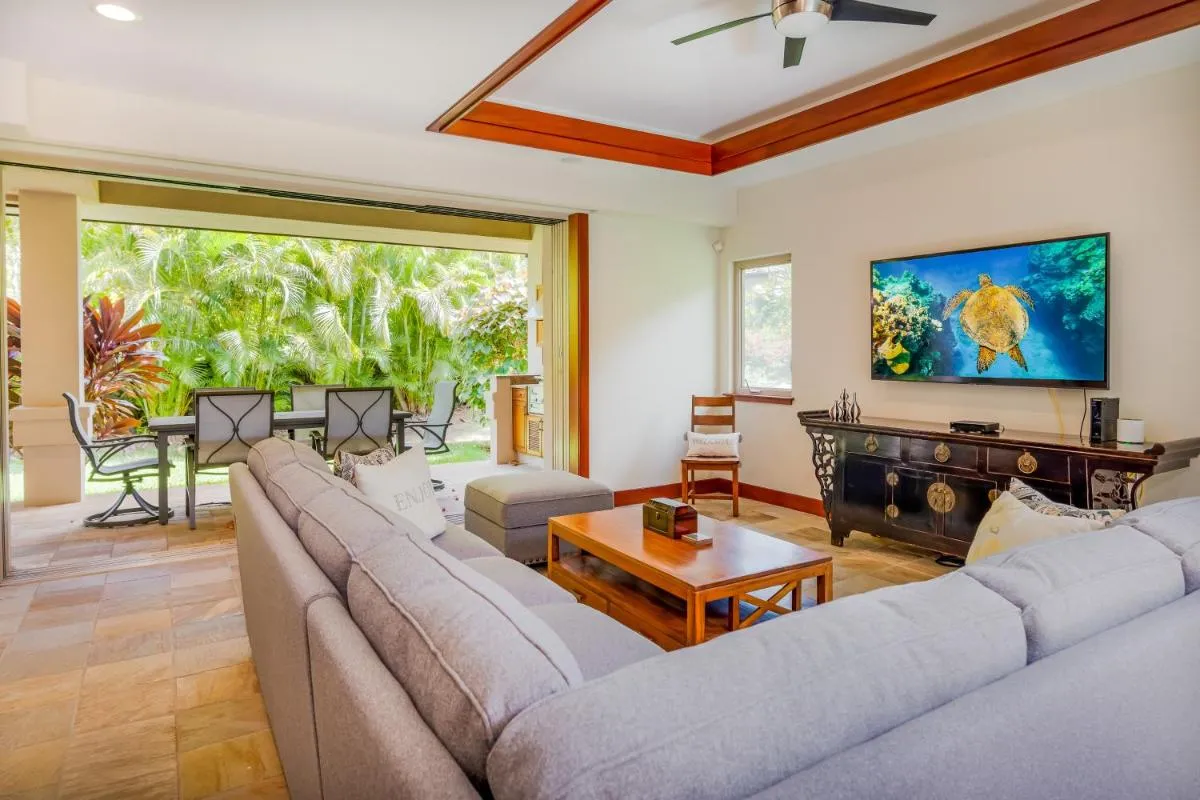 Image 2 of Hale Ohana