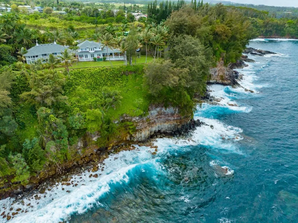 Image of Hamakua Hotel