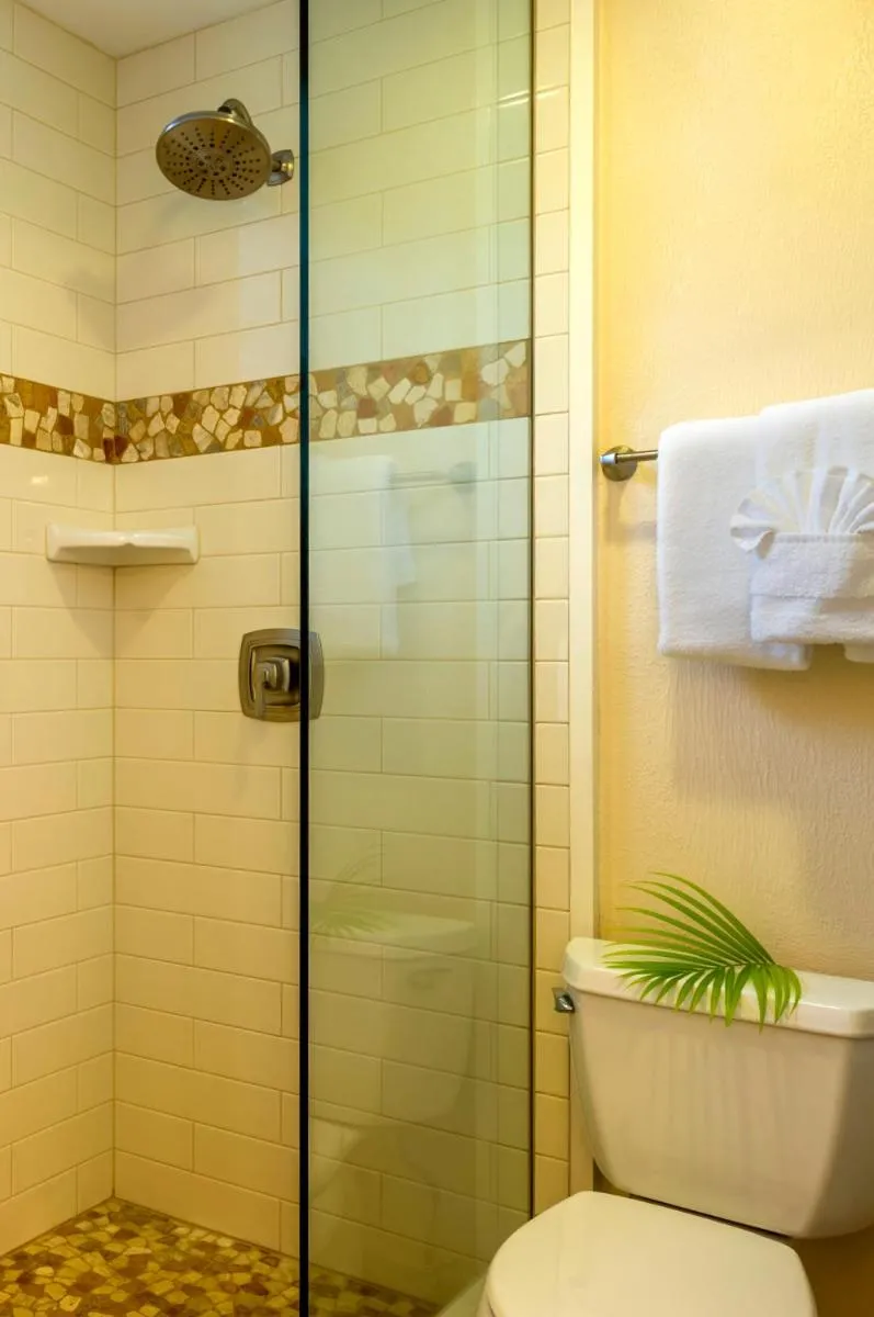 Image 6 of Hana Kai Maui – #205 Mokuhano, upper floor studio