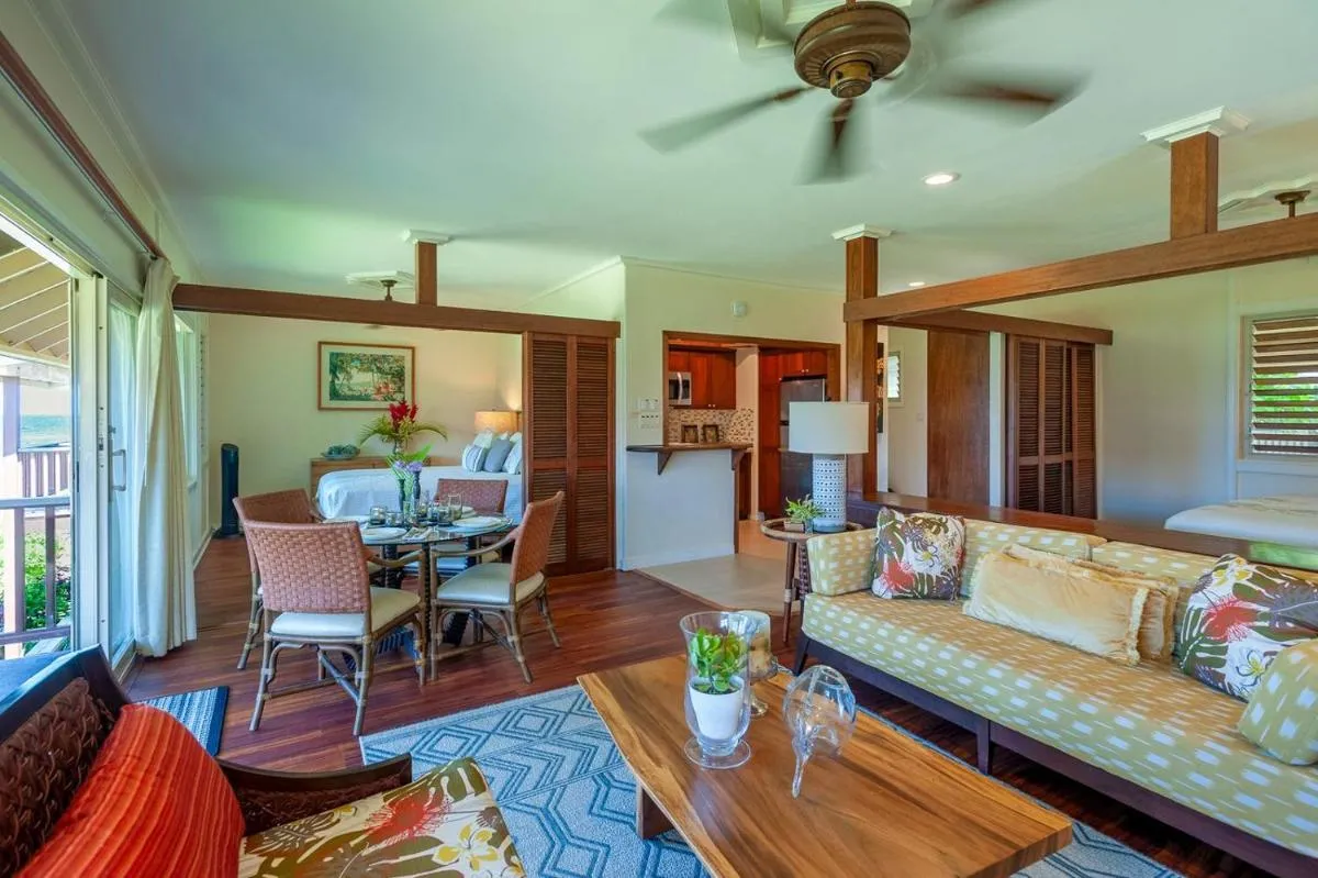 Image 4 of Hanalei Colony Resort E3
