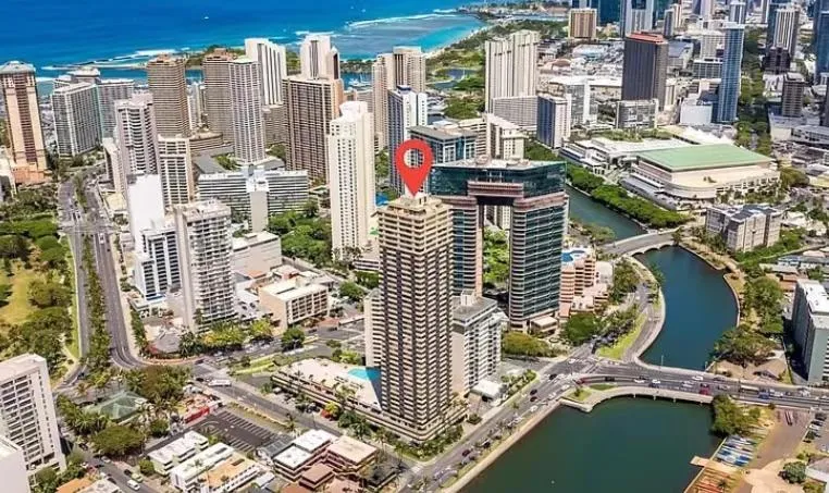 Image of Hawaii Movie Studio WaikikiSeaside4person