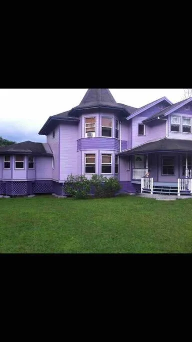 Image 3 of Hawaii Tropical Volcano mansion + Sauna