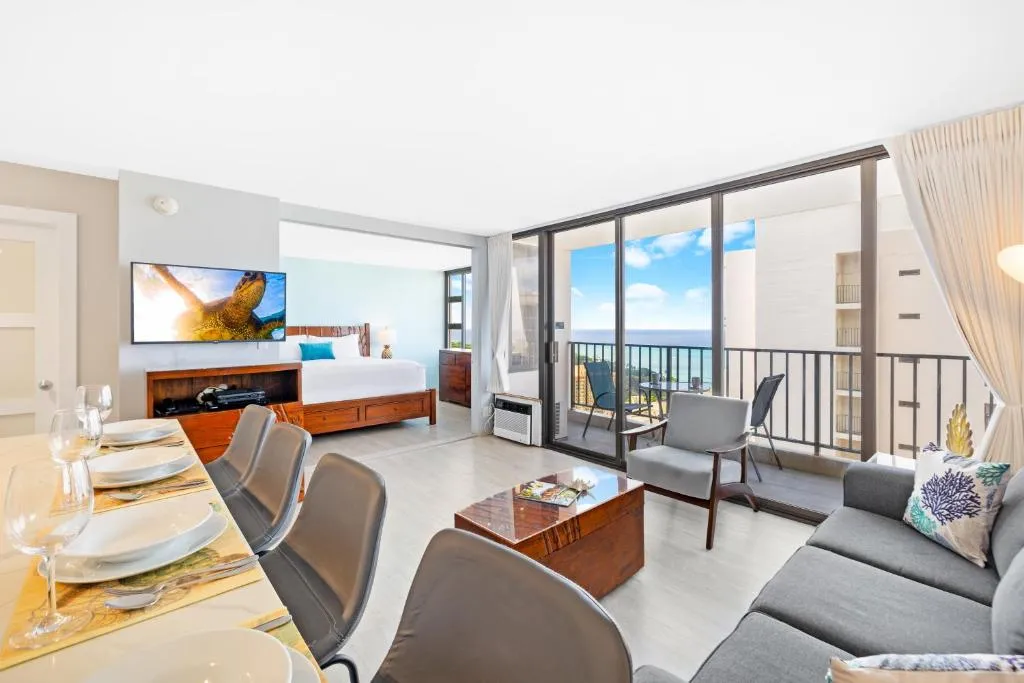 Image of Heart of Waikiki – Ocean View Condo with Free Parking