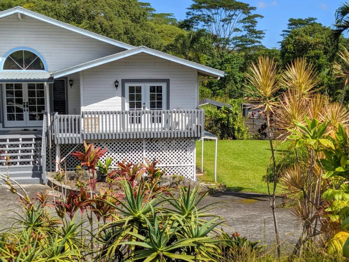 Image 4 of Hilo Luxury Suite