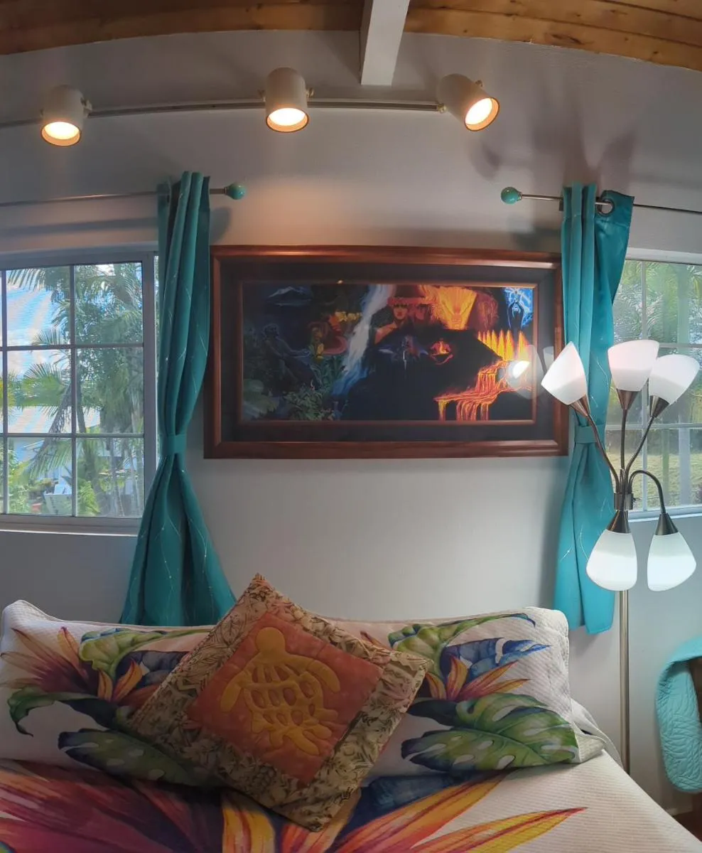 Image 3 of Hilo Luxury Suite