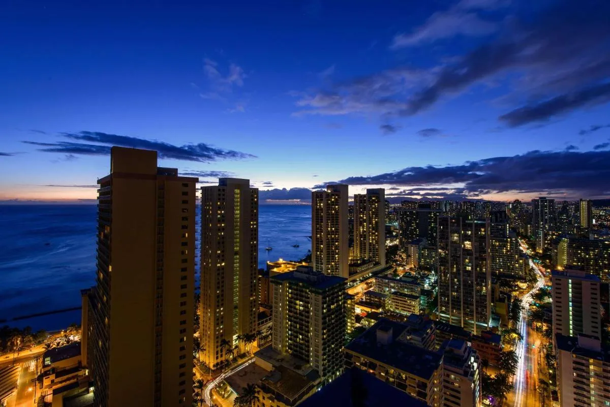 Image 5 of Hilton Waikiki Beach Resort & Spa