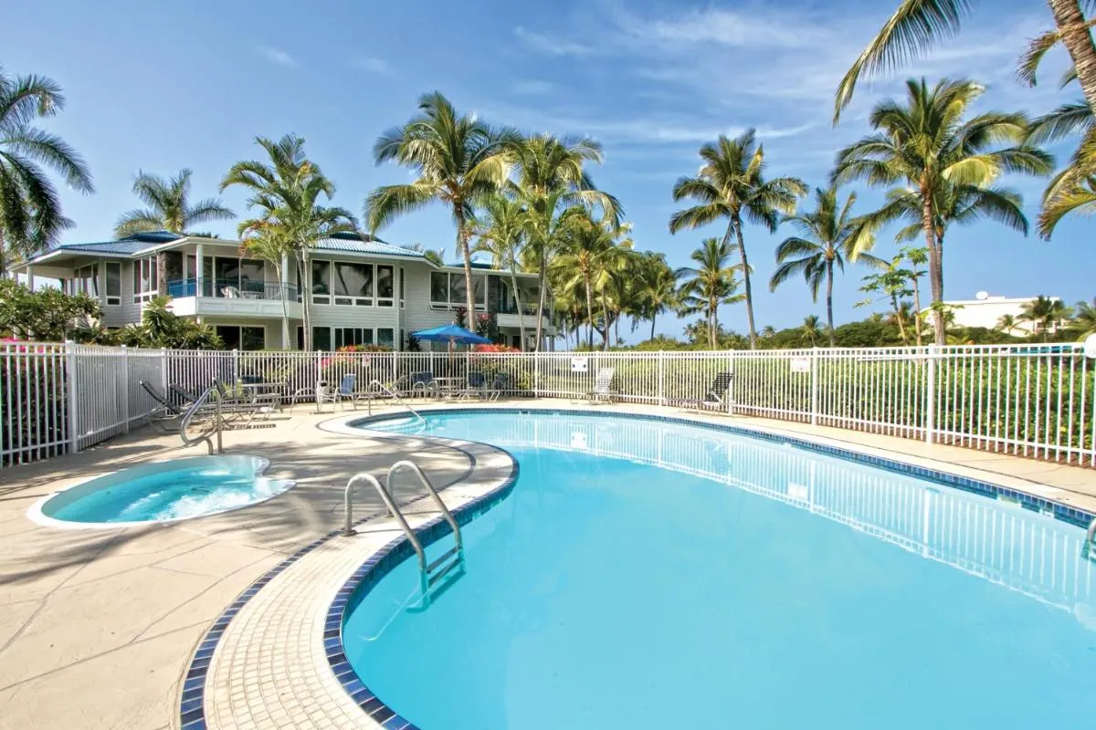 Image 3 of Holua Resort