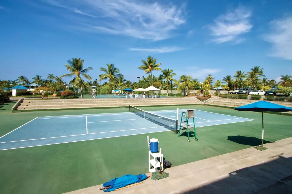 Image 4 of Holua Resort
