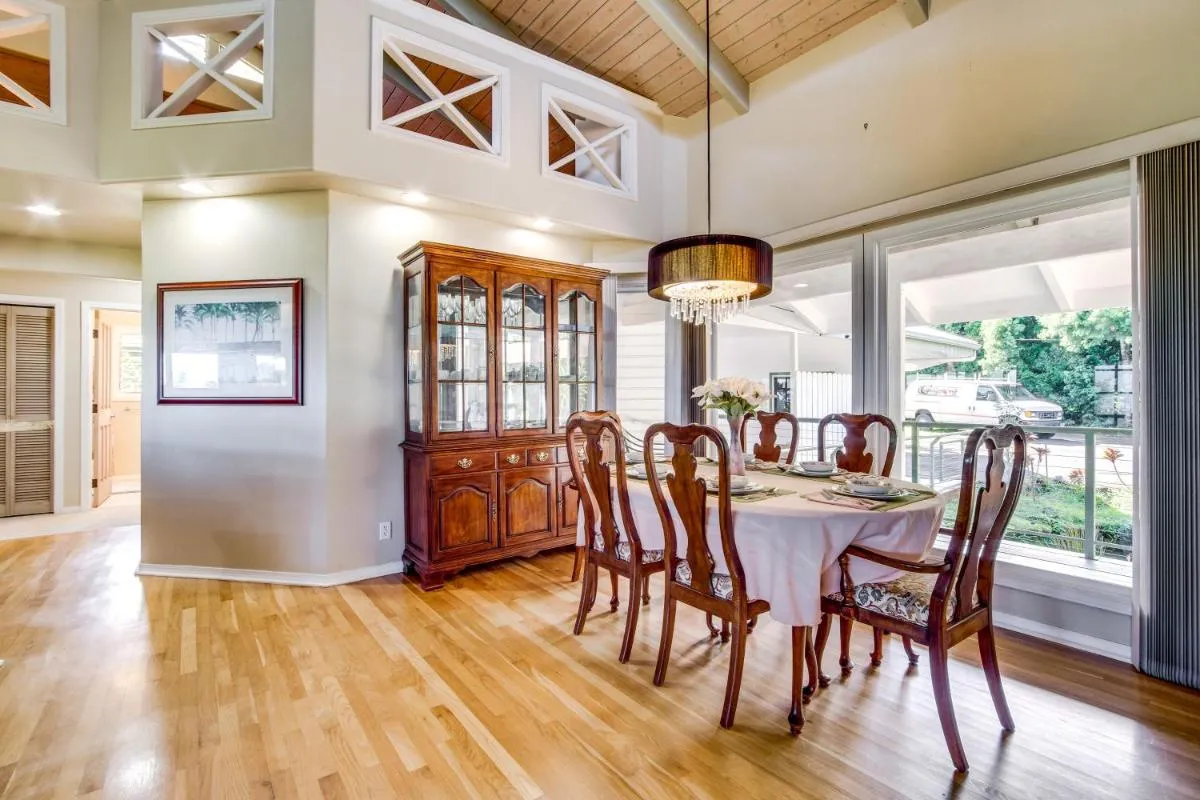 Image 5 of Honomu Home with Screened Lanai and Ocean Views!