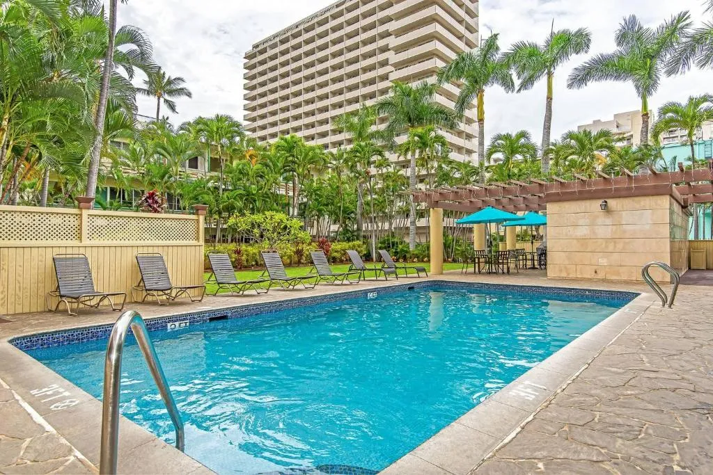 Image of Honu Hale Waikiki 2BDR Spacious Panoramic View