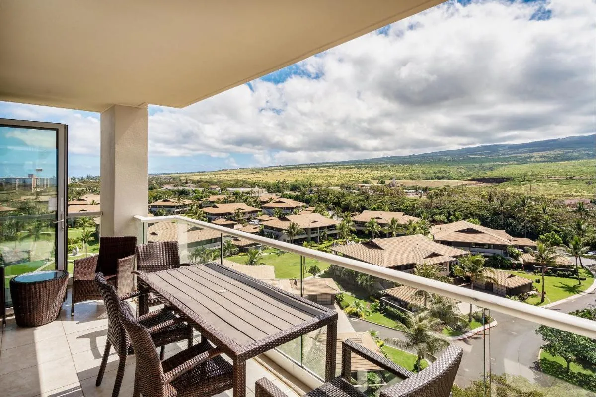 Image 6 of Honua Kai Hokulani 934, Large Lanai, No Carpet, AC