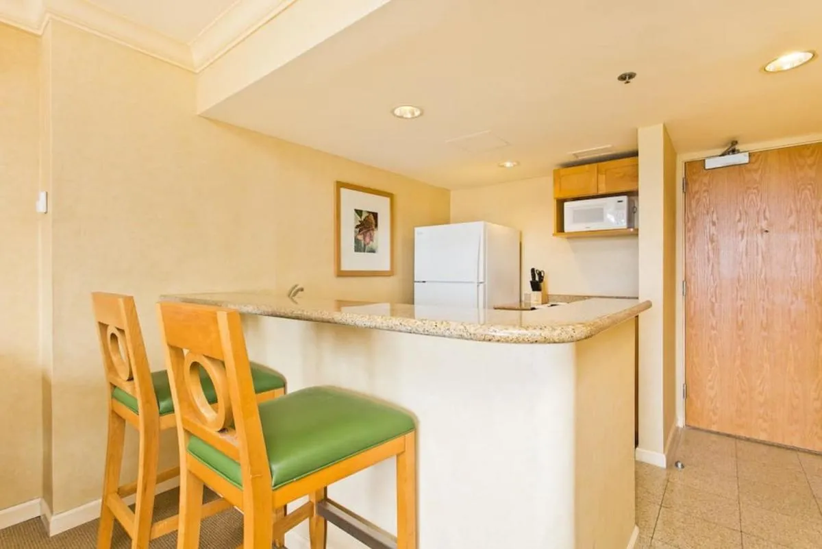 Image 4 of Ilikai Apt 302 – Spacious Studio with Stunning Ocean & Harbor Views