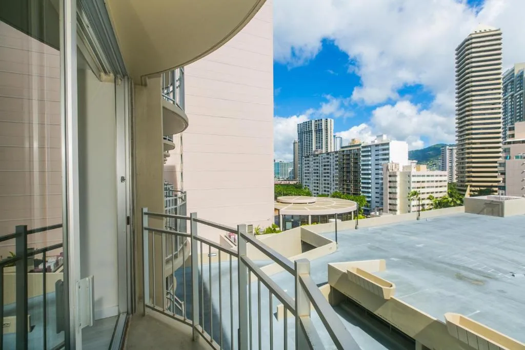 Image of Ilikai Marina 1091 City View Studio