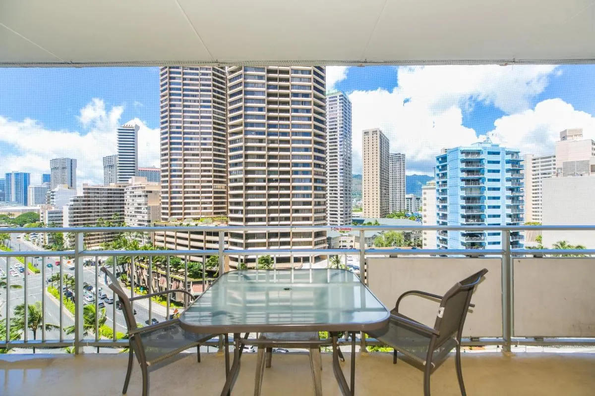 Image 1 of Ilikai Tower 1123 City View 1BR