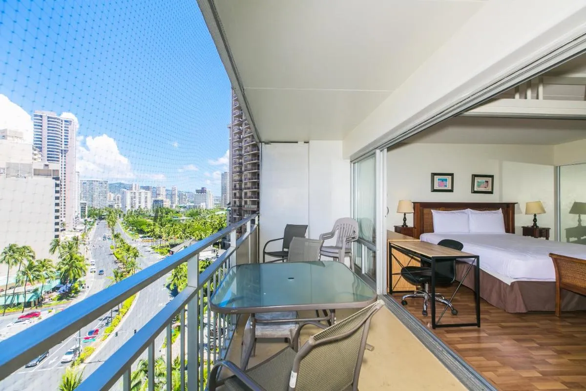 Image 2 of Ilikai Tower 1123 City View 1BR
