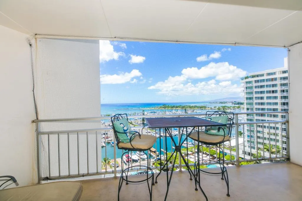 Image of Ilikai Tower 1202 Yacht Harbor View 1BR