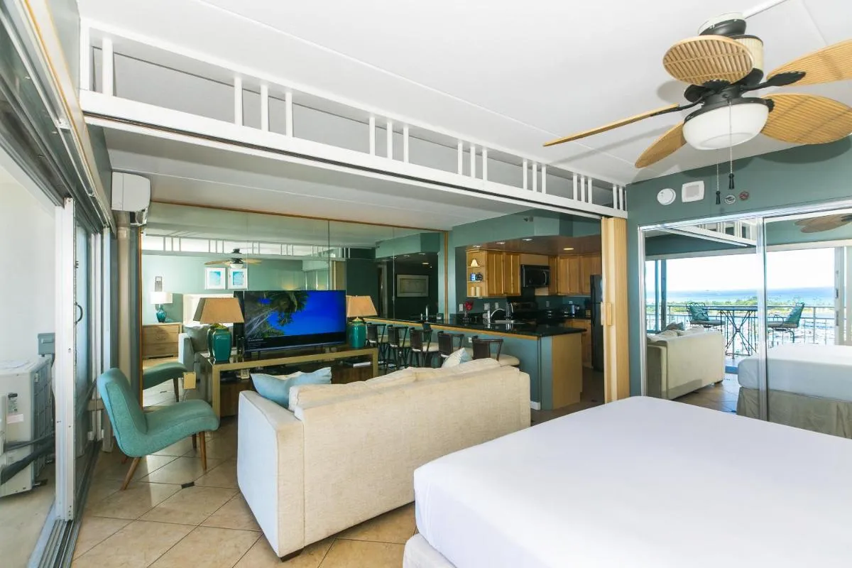 Image 5 of Ilikai Tower 1202 Yacht Harbor View 1BR